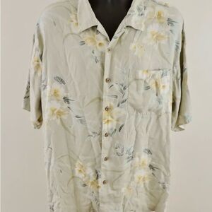 Tommy Bahama XL Hawaiian print  Shirt